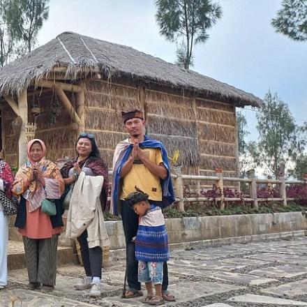 Wisata Sadaeng Kampung Budaya Tengger